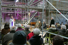 Heilige Messe auf der Baustelle zum 4. Advent (Foto: Karl-Franz Thiede)